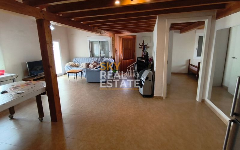 Foto eda523b8-df51-4e50-87e5-09a2673d8d1f. Casa aparellada amb aparcament a Agua Amarga - Urbanova Alicante