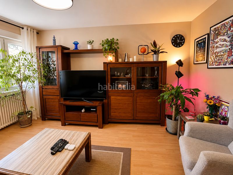 Foto 038ffdd0-813f-49e7-bdd3-f7a071424771. Piso en Media Legua Madrid