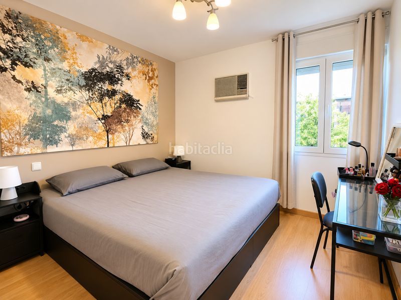 Foto fb861a66-3df2-467f-a467-f74e0e3affbc. Piso en Media Legua Madrid