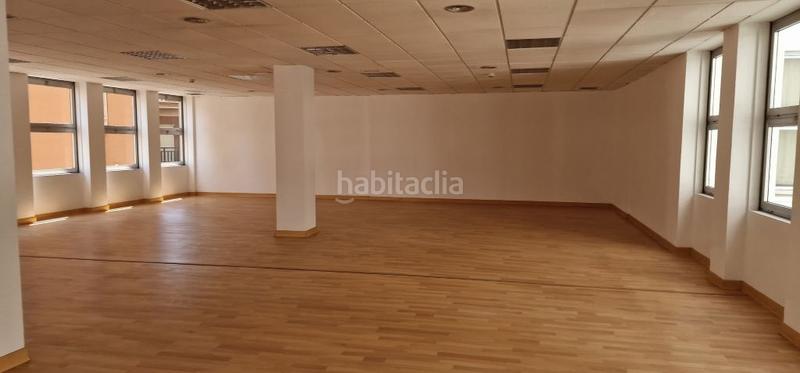 Foto 25bf9136-3285-4d16-980e-05ec3f657ccd. Rent office space with parking in La Nova Esquerra de l´Eixample Barcelona