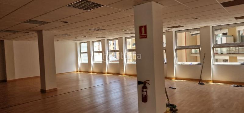 Foto 559d04a6-888d-4638-892a-d7a89efd2e80. Rent office space with parking in La Nova Esquerra de l´Eixample Barcelona