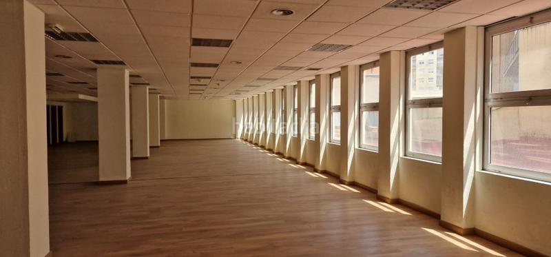 Foto cd020c93-4a17-4deb-b28f-5418857a27e9. Rent office space with parking in La Nova Esquerra de l´Eixample Barcelona