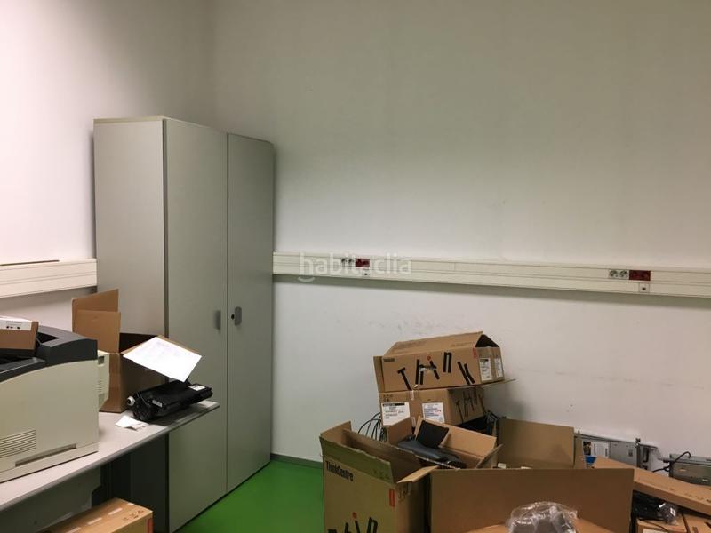 Foto 3b61dd96-4c46-485b-b16d-df6dc18712f0. Location bureau avec parking dans Volpelleres Sant Cugat del Vallès