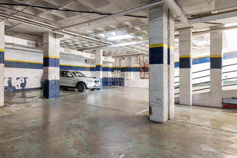 Foto 36b16085-5038-412d-ab53-59761b5be5d7. Lloguer local comercial a Sants Barcelona