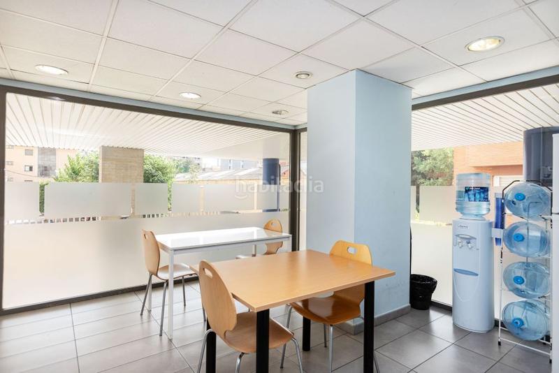 Foto 71b77c00-0ada-4b8b-8ca6-0ed91f971089. Lloguer local comercial a Sants Barcelona