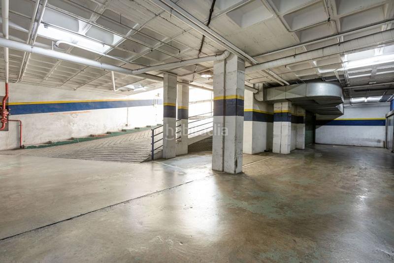 Foto 89ec6de4-b7a5-4c03-a360-b775a5168536. Lloguer local comercial a Sants Barcelona