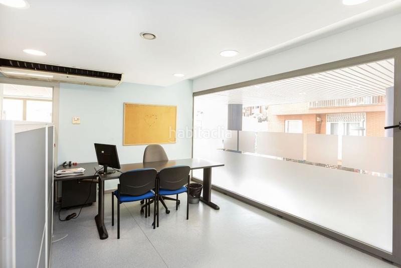 Foto 96a121b4-e78d-4e89-ad3e-958187b0da48. Lloguer local comercial a Sants Barcelona