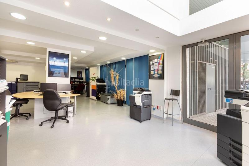 Foto 5f932033-3a13-438d-8f63-1549860b14c7. Miete geschäftsraum in Sants Barcelona