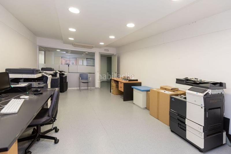 Foto f0c58462-eb40-49dd-9439-60f37b601cf8. Miete geschäftsraum in Sants Barcelona