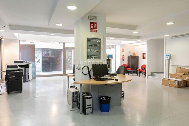 Foto 3022e43e-c619-463e-9044-47bb83dcfe1b. Rent business premise in Sants Barcelona