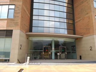 Business premise in de Les Corts Catalanes