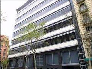 Rent Office space in Dreta de l´Eixample. - linea de autobuses: 6, 7, 15, 27, 33, 34, 58, 64 . 
- metro: l