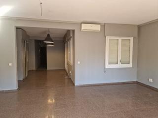 Location Bureau  De les corts catalanes. Gran via de les corts catalanes y c. pau claris