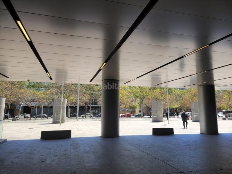 Foto f104c269-6b56-4e9d-8ee7-895d219e44dc. Miete büro mit parking in Diagonal Mar i el Front Marítim del Poblenou Barcelona
