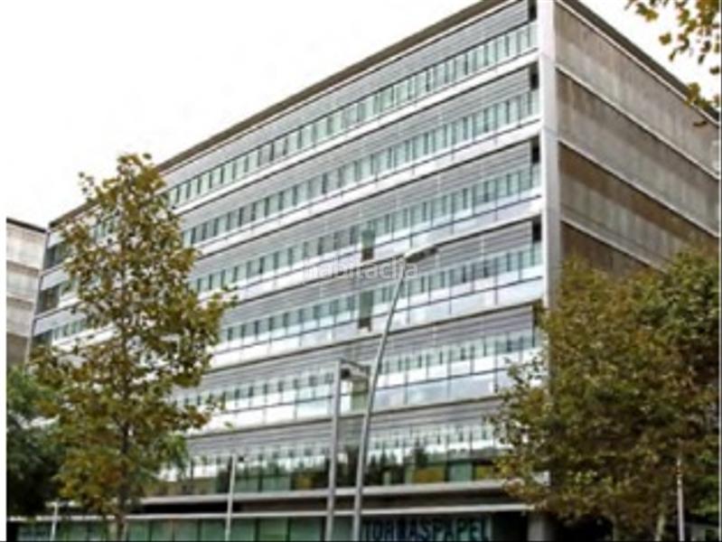 Foto 15c6000b-54c5-4a1c-895a-53bb61d5fa4b. Rent office space with parking in Diagonal Mar i el Front Marítim del Poblenou Barcelona