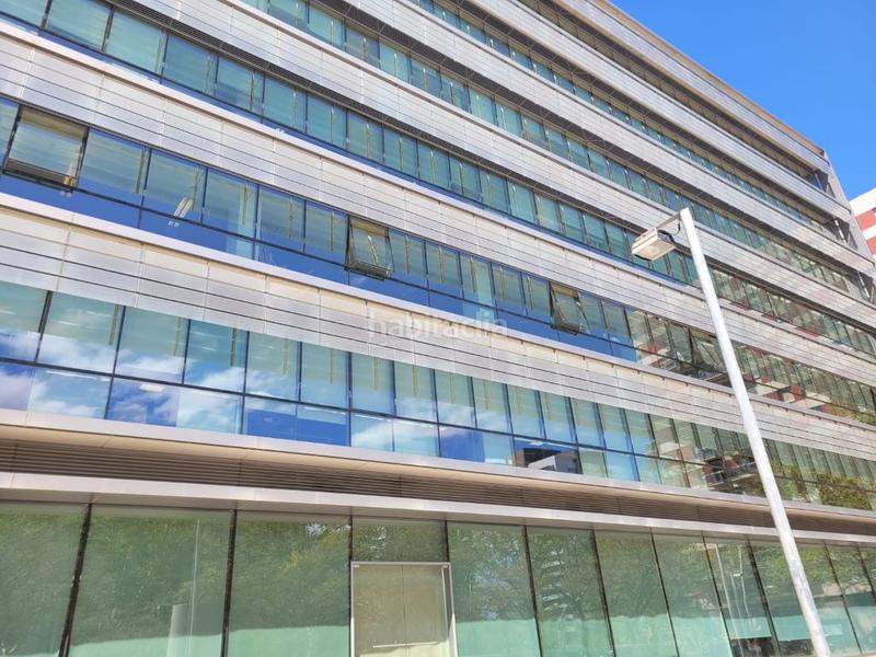 Foto 434f5ce8-ac07-4113-b29b-68cb9a42721d. Rent office space with parking in Diagonal Mar i el Front Marítim del Poblenou Barcelona