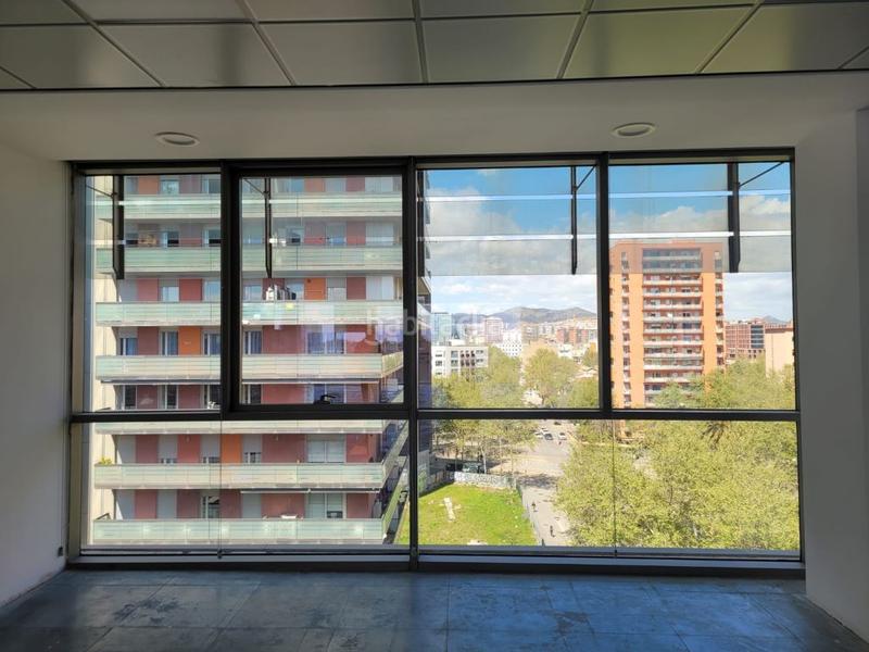 Foto 726b9a80-c6ac-4b8a-b368-1a0467630312. Rent office space with parking in Diagonal Mar i el Front Marítim del Poblenou Barcelona