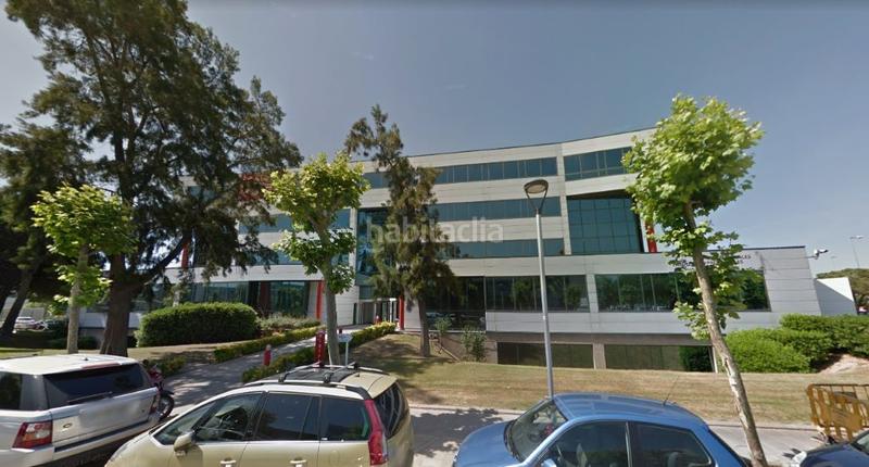 Foto 6e960f26-271a-41c0-a134-9be1fc7131f9. Rent office space with parking in Zona Industrial Prat de Llobregat (El)