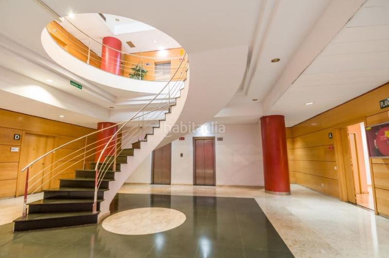 Foto 7919497b-59d3-4743-86f1-6ed6151149c2. Rent office space with parking in Zona Industrial Prat de Llobregat (El)