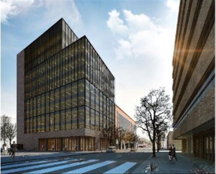 Foto 780d00b1-76ba-4f63-be54-fd167aa0eb9d. Alquiler oficina mile 22 business campus mile badajoz en Barcelona