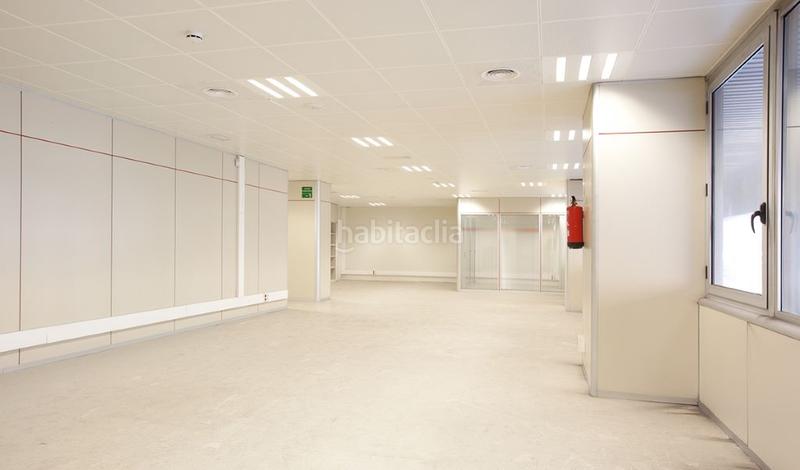 Foto 2e8c58bd-f4ab-4599-9600-fb9813542d44. Location bureau avec parking dans Dreta de l´Eixample Barcelona