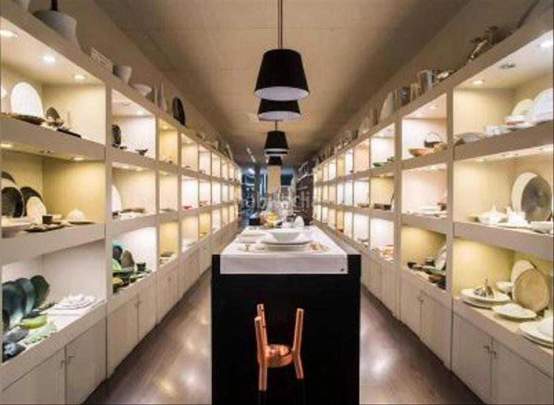 Foto 34ea17c3-4d17-4202-bef3-7d4aaa9b2336. Locale commerciale in La Nova Esquerra de l´Eixample Barcelona