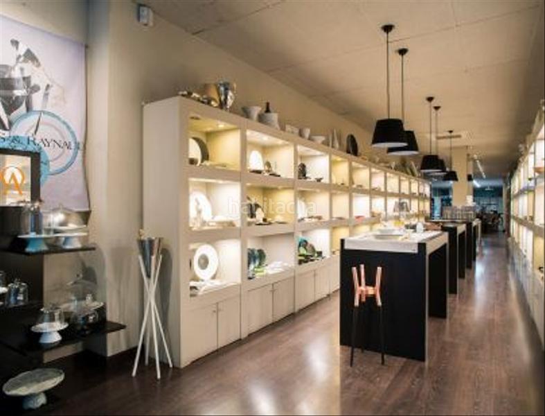 Foto 4e69fdda-7eb5-4d2a-b1f9-d92b32894566. Locale commerciale in La Nova Esquerra de l´Eixample Barcelona