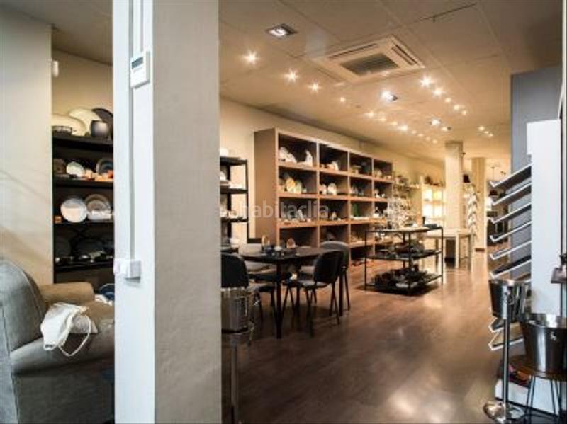 Foto 9707a1d9-c41d-41e6-b50e-24fb176e3edc. Locale commerciale in La Nova Esquerra de l´Eixample Barcelona