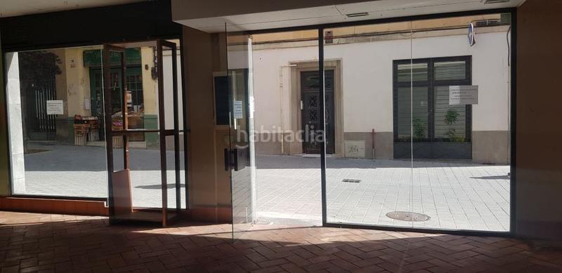 Foto 7591de13-8be3-42ab-8365-3afdb993f3b8. Lloguer local comercial a Barri de les Corts Barcelona