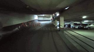 Parking coche en Calle de la Oca 44