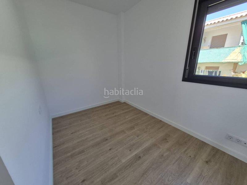 Foto 063a8319-147a-4510-b02f-bd2a07f1aff7. Apartament a calle doctor fleming 7 a Bardaji-El Molí de Baix Cubelles