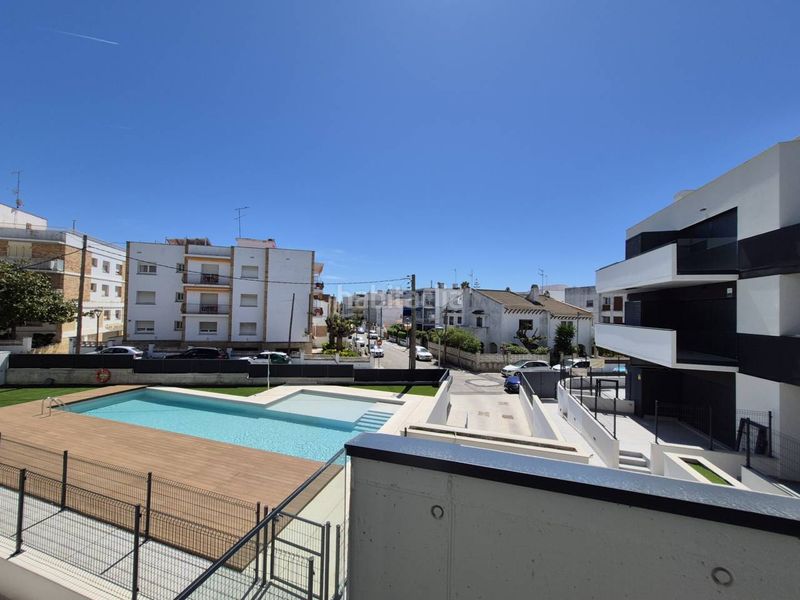 Foto 12353dd3-50d6-4f71-89a6-8ef331eddcb3. Apartament a calle doctor fleming 7 a Bardaji-El Molí de Baix Cubelles
