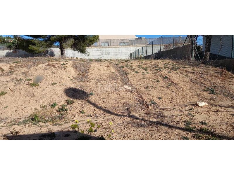 Foto 2c934f3d-c943-40c7-8319-0548405ee2cc. Residential plot in mimoses 12 in Santa Maria Vilanova i la Geltrú