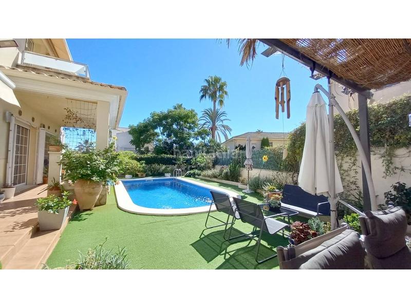 Foto 41cab595-e070-4215-8175-ad99e78abed5. Casa con riscaldamento parcheggio piscina in Cunit residencial Cunit