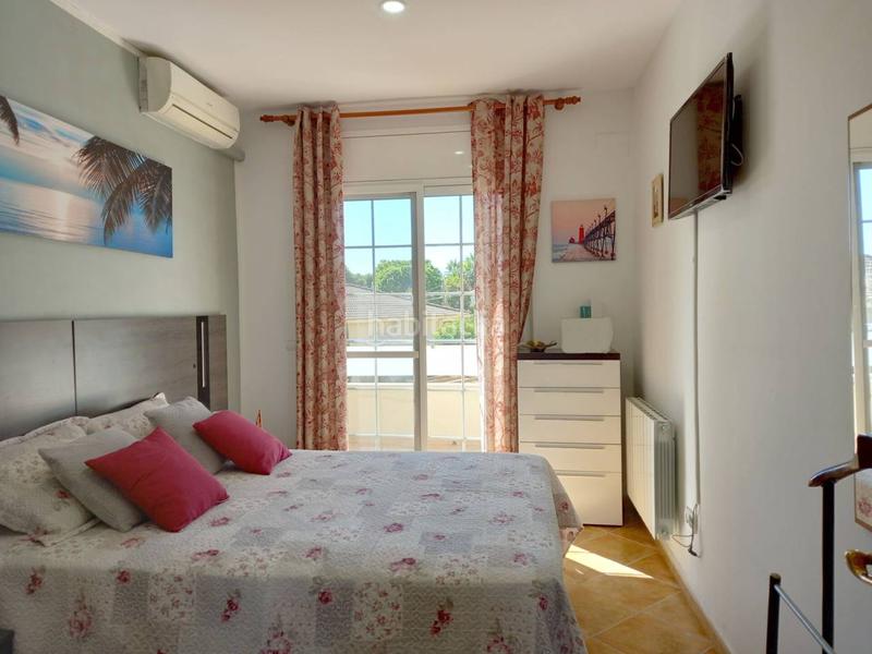 Foto 7da3f7fe-7c91-41e9-9446-ab630ab3bee2. Casa con riscaldamento parcheggio piscina in Cunit residencial Cunit