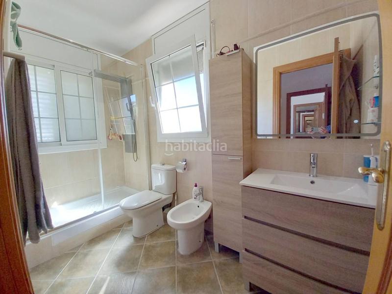 Foto 93b8a23f-c9ae-4d80-a777-c2830e2a6687. Casa con riscaldamento parcheggio piscina in Cunit residencial Cunit