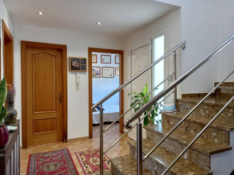 Foto b5998095-21ac-46c3-8527-472230e9ab8c. Casa con riscaldamento parcheggio piscina in Cunit residencial Cunit