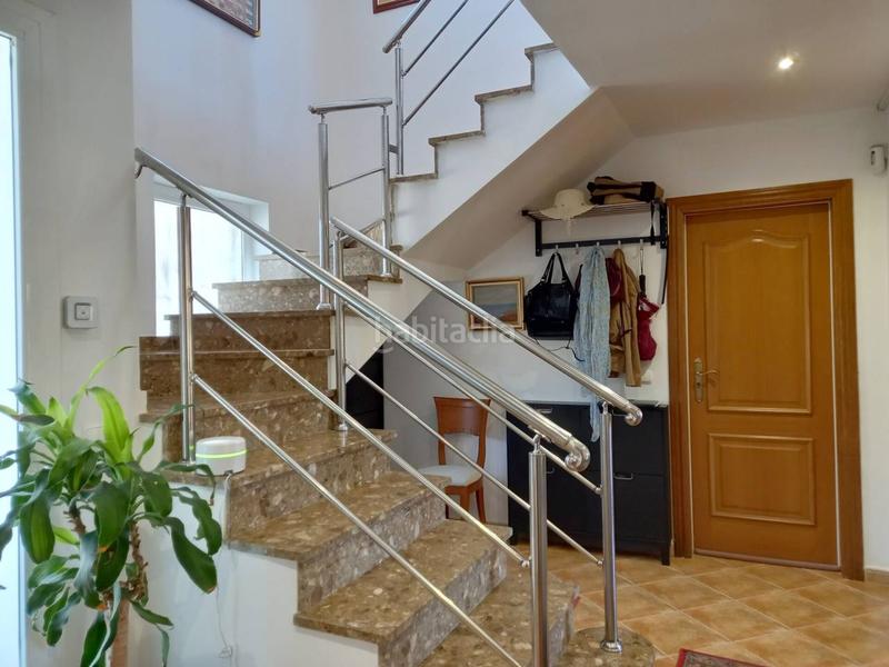 Foto e480128f-b832-4994-8140-3533e142df71. Casa con riscaldamento parcheggio piscina in Cunit residencial Cunit