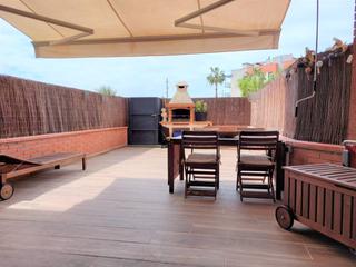 Flat  Calle rafael casanoves. Planta baja con jardín en 1ª línea de mar en les salines  cubell