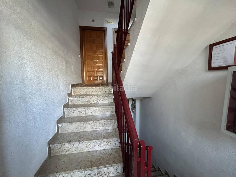 Foto 3c47f956-6028-4975-a973-21693d322266. Piso planta baja exterior reformada con jardín embaldosado en Maritim . en Cubelles