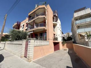 Appartement  Lleida. Primero de altura esquinero con ascensor a pocos metros del pase