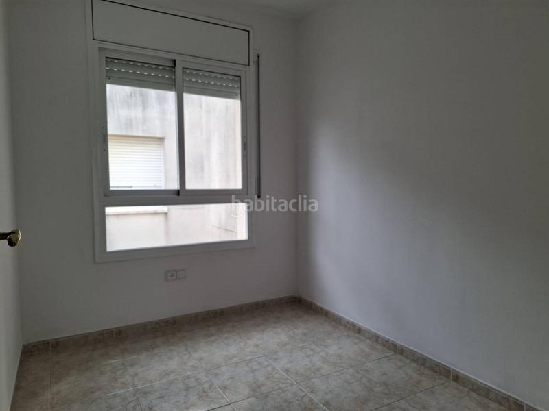 Foto 181f90b9-cd93-429a-a179-89b256f23bfe. Pis amb aparcament piscina a Maritim Cubelles