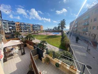 Location Appartement  Rafel casanova 38. Alquiler de 1 vivienda en 1 linea mar de les salines en cubelles