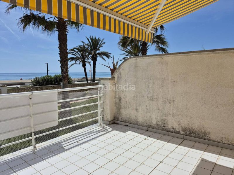 Foto 32c07345-70cc-48be-aa0b-5a8d95e2011a. Apartament amb piscina a Maritim Cubelles