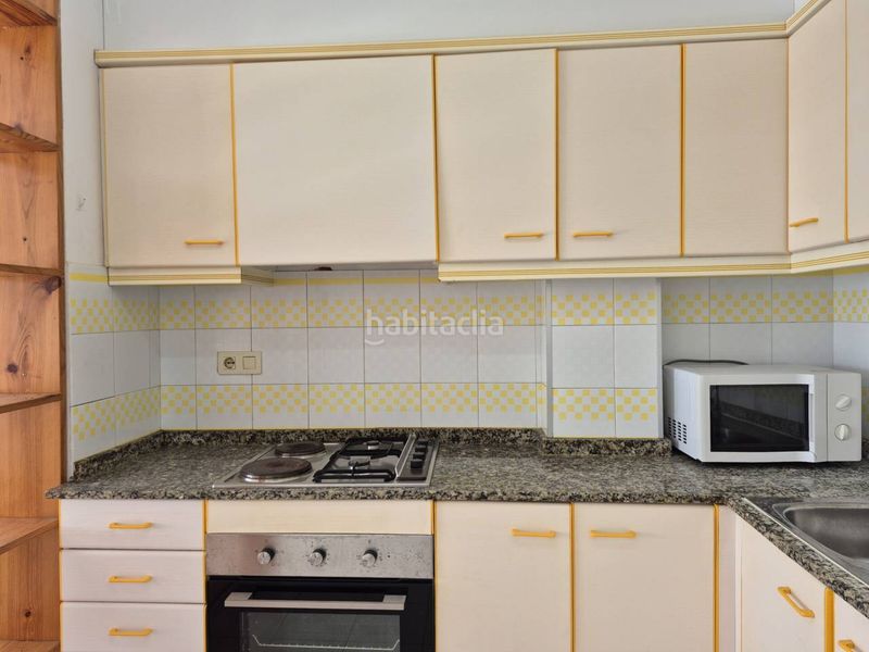 Foto da02d221-1706-4a32-9ca8-376ef6b7feb2. Apartament amb piscina a Maritim Cubelles