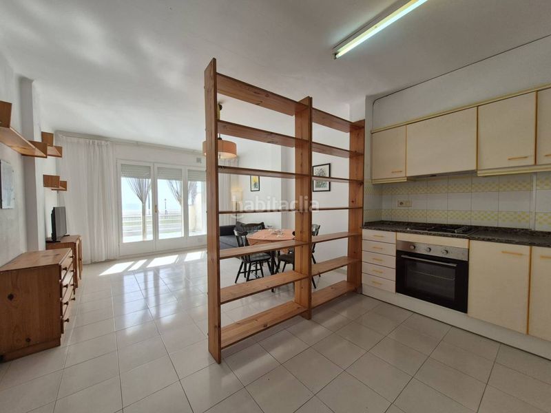 Foto df984697-2c7f-4c53-9e7d-1044b4a86205. Apartament amb piscina a Maritim Cubelles