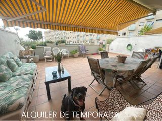 Location Appartement  Calle rafael casanoves 28. Planta baja de alquiler de temporada en las salinas  cubelles