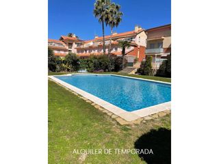 Location Appartement  Avenida de jaume i. Planta baja en alquiler de temporada  frontal mar con jardín y p