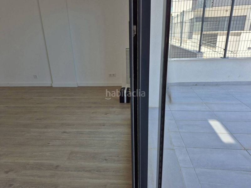 Foto 8c7fbb92-1498-4f93-8f27-ff2b2cc966bf. Apartament a calle doctor fleming 7 a Bardaji-El Molí de Baix Cubelles
