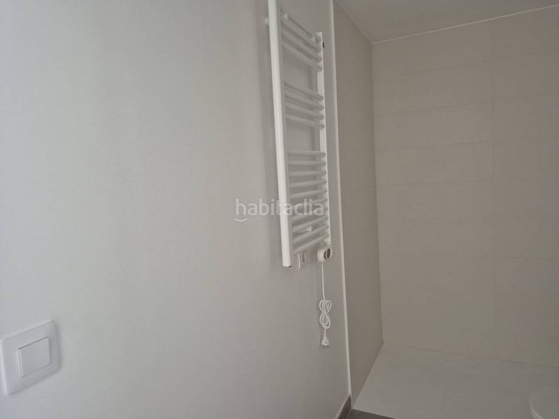 Foto 9b58f79f-010e-4a20-912b-b532b6b6d1fe. Apartament a calle doctor fleming 7 a Bardaji-El Molí de Baix Cubelles
